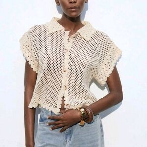 Women's Solid Color Bat Wing Short Sleeve Single-Breasted Hollow Cardigan